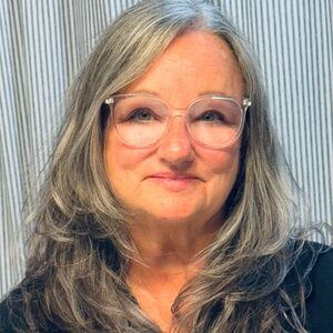 Meet your Posher, Karen